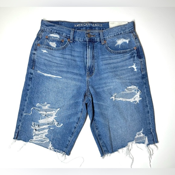 American Eagle Women’s Low Rise Baggy Bermuda Distressed Denim Shorts Size-2 - Picture 1 of 5